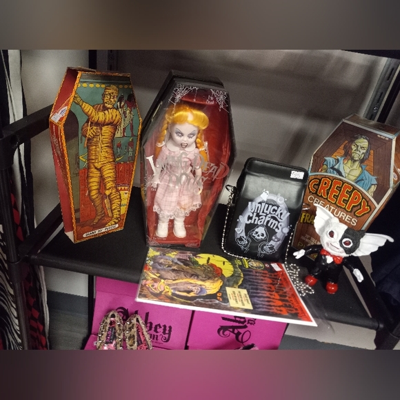 Cheap Chick Trading Co is closing its doors! Shop the Rage collection live FAST! - Picture 8 of 16